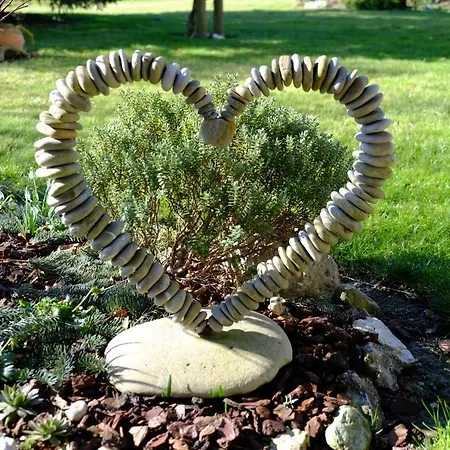 Ferienzimmer Zuelli לינה וארוחת בוקר 3*