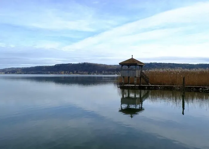 Ferienzimmer Zuelli Bed & Breakfast Erlach